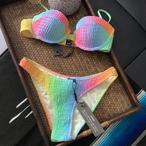 Triangl rainbow bikini